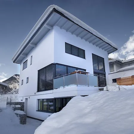 شقة Lux Alpinae ناودرس